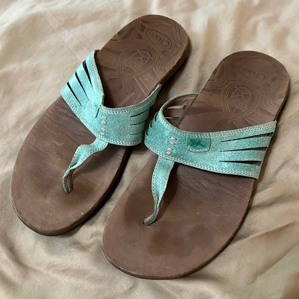 Size 6 Turquoise Chaco’s sandals